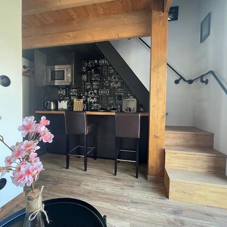La Maison Du Pere Pilon Avec Petit Dejeuner 瓦兹河畔欧韦 外观 照片